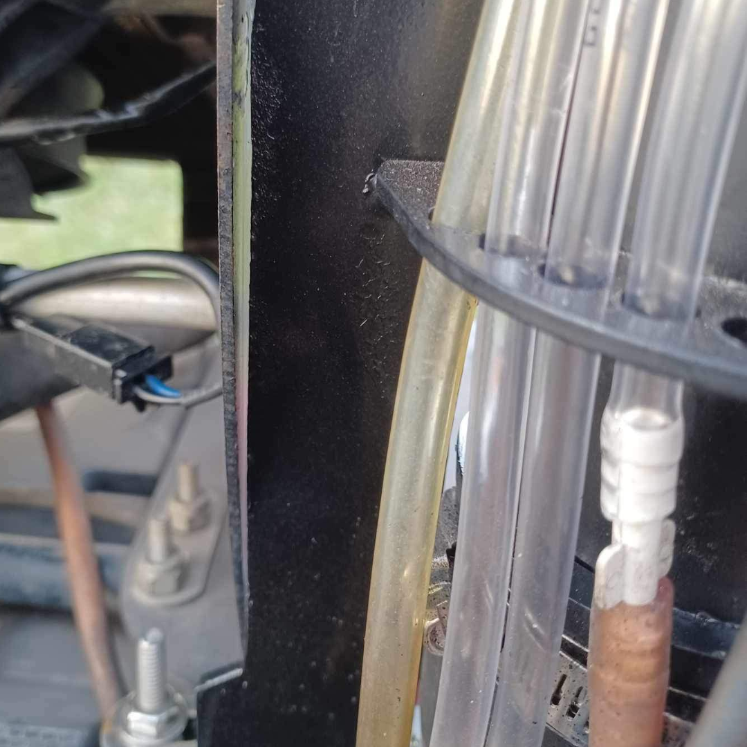 Riser Snorkel Support Pole